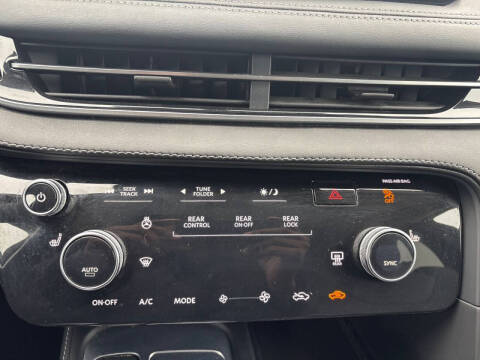 2023 Infiniti QX60 Pure