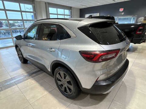 2024 Ford Escape Platinum