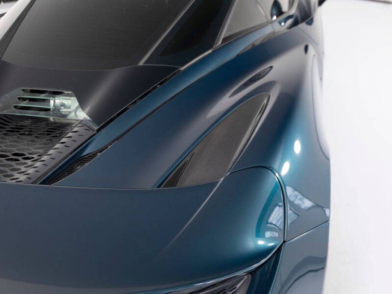 2025 McLaren 750S