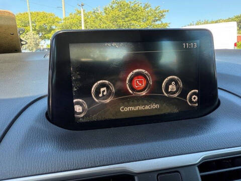 2018 Mazda MAZDA3 Touring