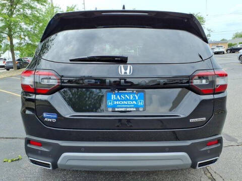 2025 Honda Pilot Touring