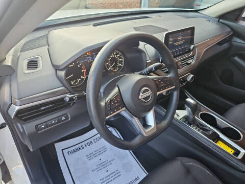 2023 Nissan Altima 2.5 SV