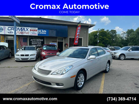 2002 Lexus ES 300 for sale at Cromax Automotive in Ann Arbor MI
