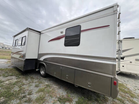 2000 Winnebago Adventurer