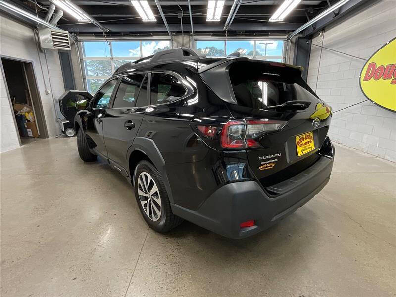 2023 Subaru Outback Premium
