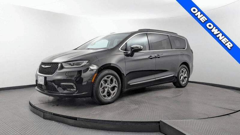 2023 Chrysler Pacifica Limited