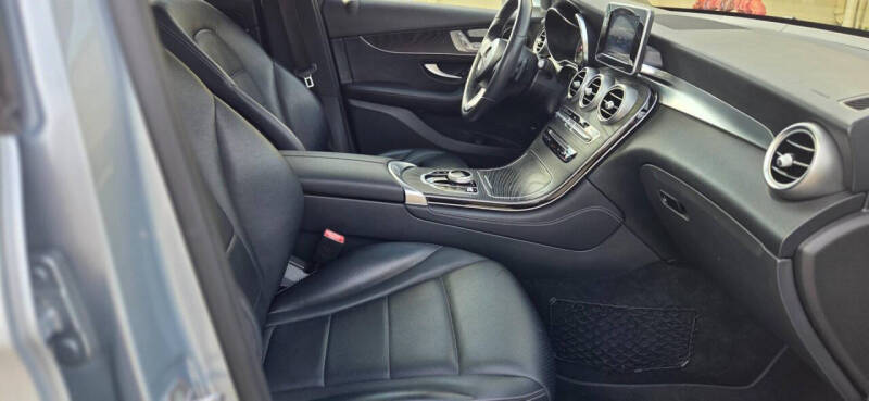 2018 Mercedes-Benz GLC GLC 300