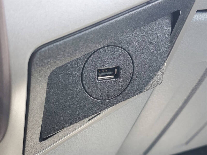 2025 Ford F-750 Super Duty