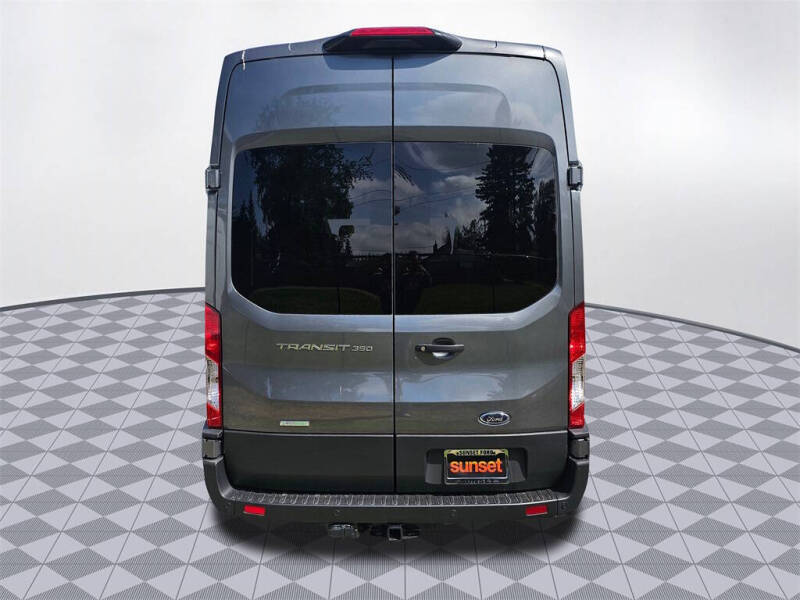 2025 Ford Transit