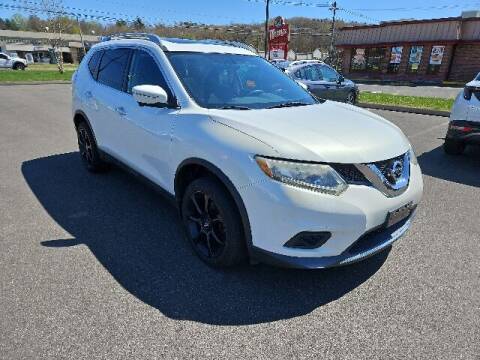 2014 Nissan Rogue for sale at BETTER BUYS AUTO INC in East Windsor CT