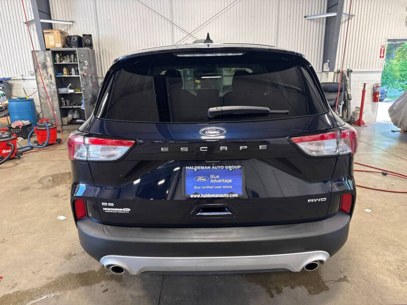 2021 Ford Escape SE