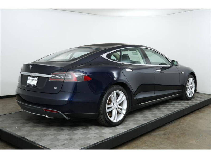 2013 Tesla Model S