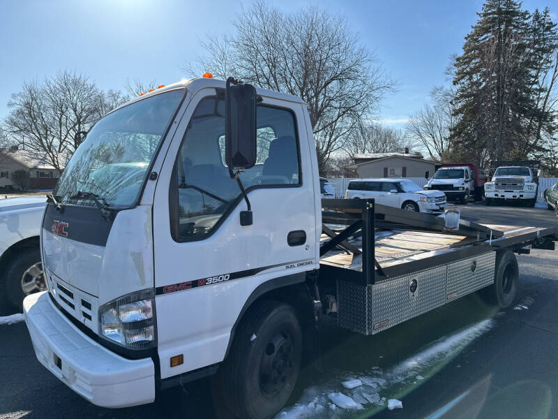 2006 GMC W4500 for sale in Monroe, MI