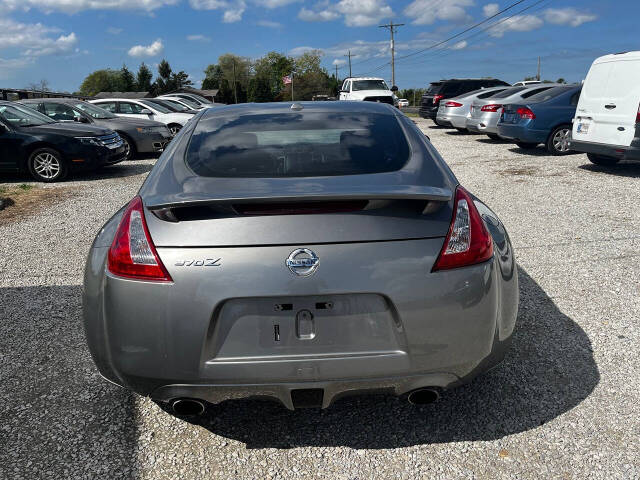 2009 Nissan 370Z for sale at Quartz Auto Sales in Indianapolis, IN