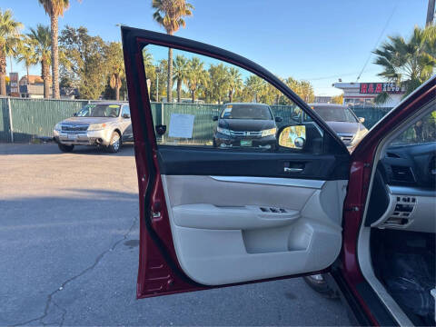 2013 Subaru Outback 2.5i