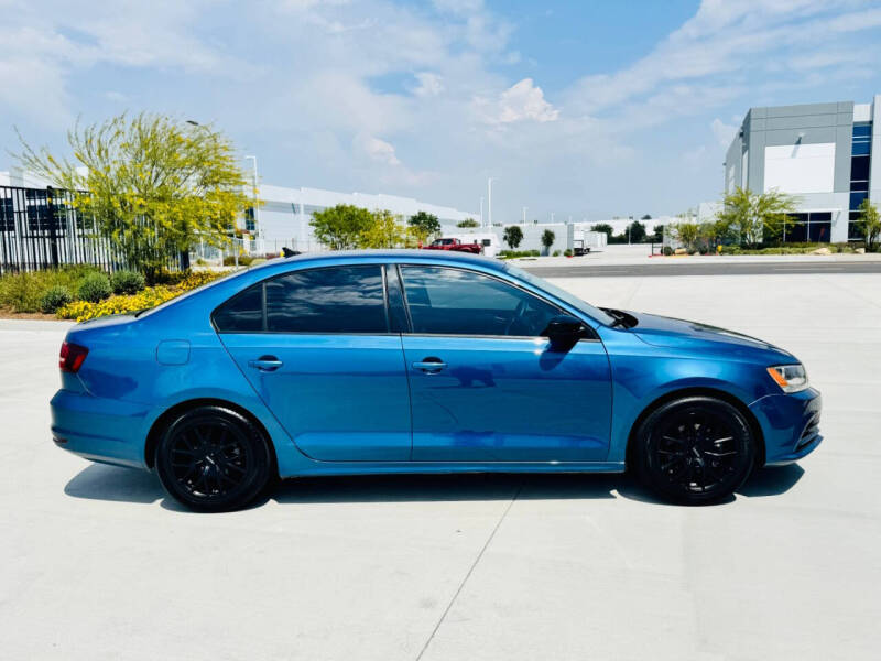 2016 Volkswagen Jetta