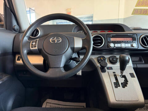 2009 Scion xB