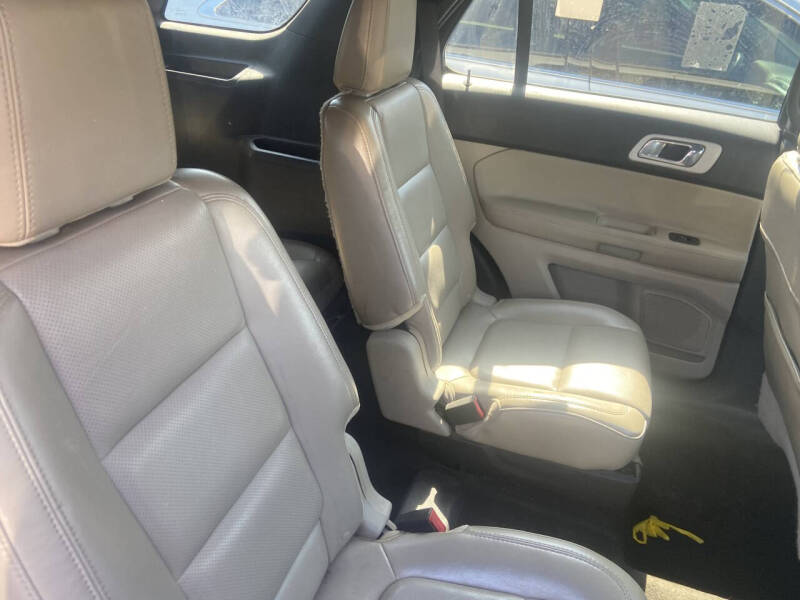 2012 Ford Explorer Limited