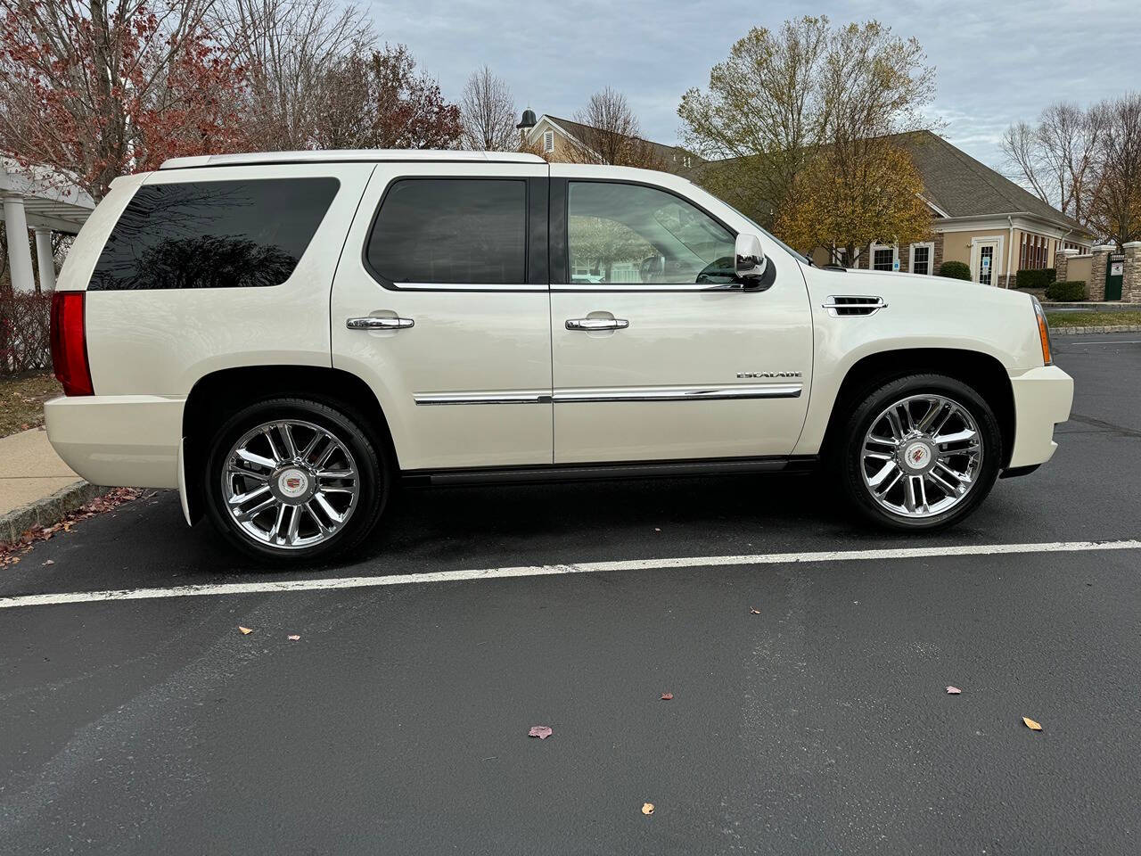 2014 Cadillac Escalade for sale at Vintage Motors USA in Roselle, NJ