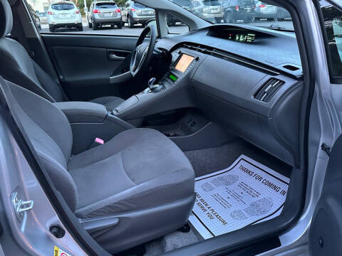 2010 Toyota Prius II