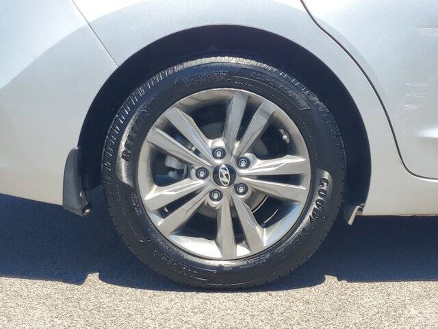 2018 Hyundai Elantra