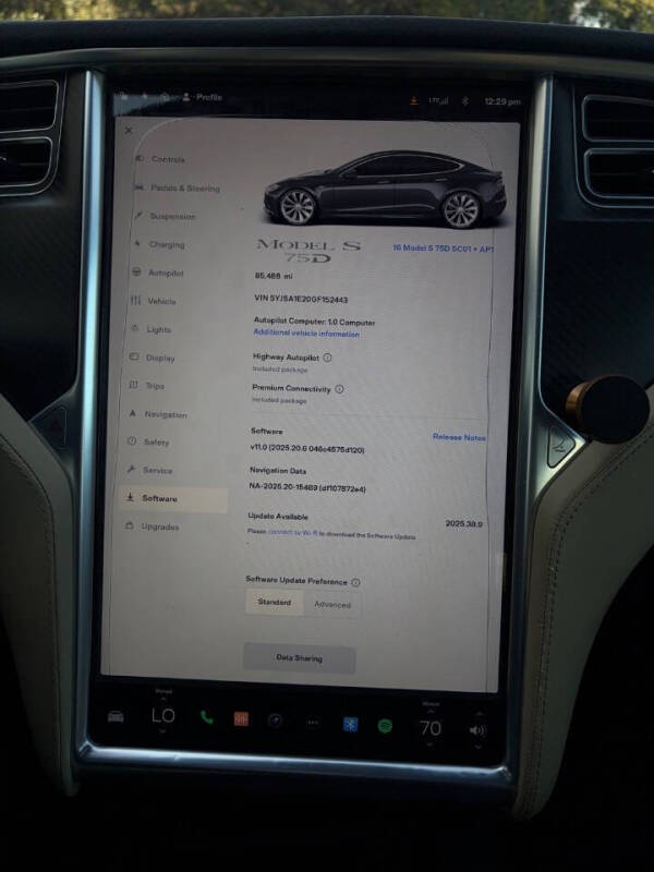 2016 Tesla Model S 75D