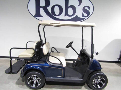 2019 E-Z-GO RXV