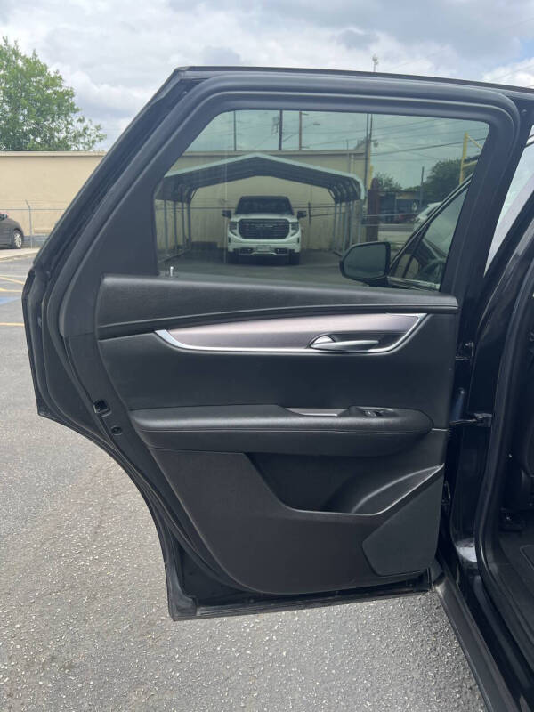2018 Cadillac XT5 Luxury
