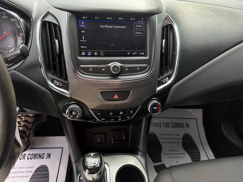 2019 Chevrolet Cruze LS