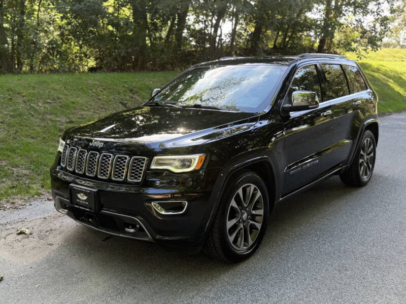 2017 Jeep Grand Cherokee Overland's photo