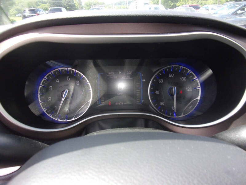 2017 Chrysler Pacifica Touring