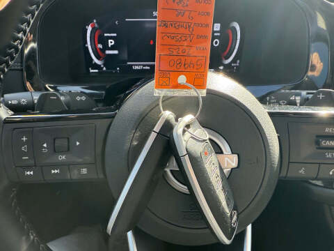 2025 Nissan Pathfinder Platinum