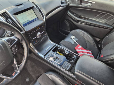 2019 Ford Edge ST