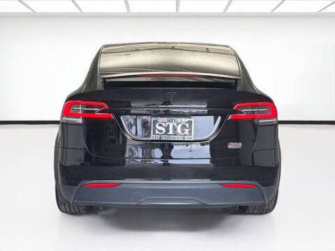 2022 Tesla Model X Plaid