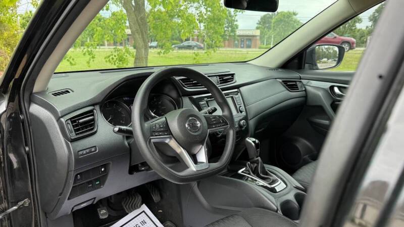 2018 Nissan Rogue S