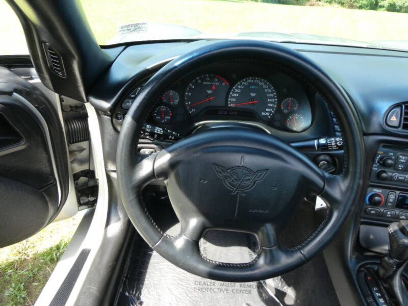 2004 Chevrolet Corvette