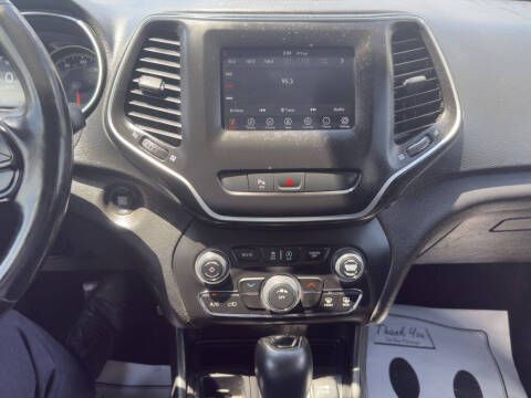 2019 Jeep Cherokee Altitude
