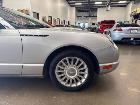 2004 Ford Thunderbird Deluxe