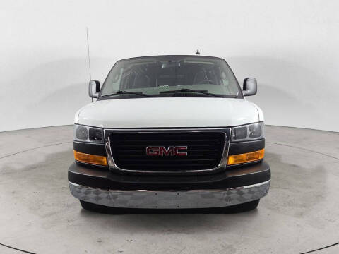 2024 GMC Savana 2500