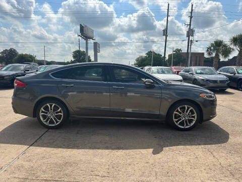 2019 Ford Fusion SEL