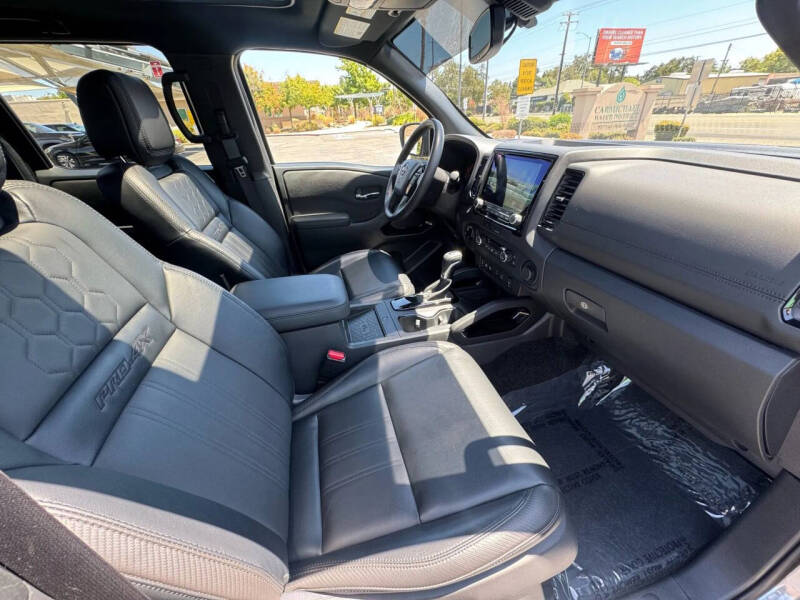 2022 Nissan Frontier