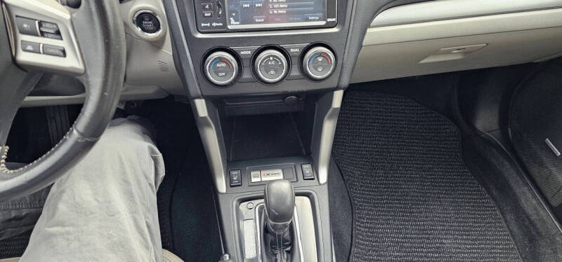 2015 Subaru Forester 2.5i Touring