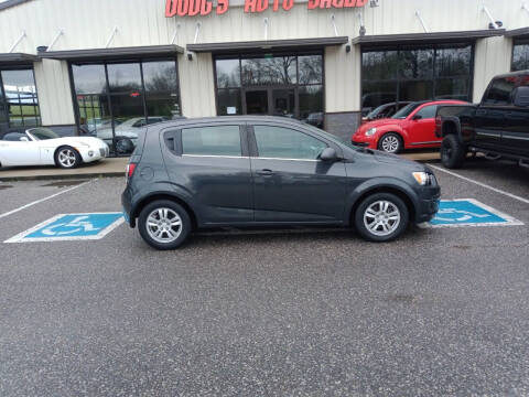 2015 Chevrolet Sonic for sale at DOUG'S AUTO SALES INC in Pleasant View TN