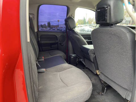 2004 Dodge Ram 1500 ST