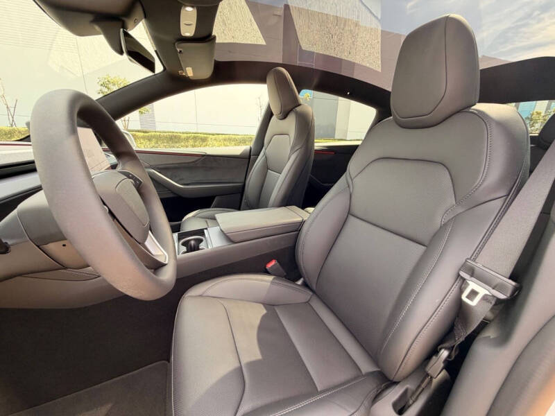 2026 Tesla Model Y Long Range