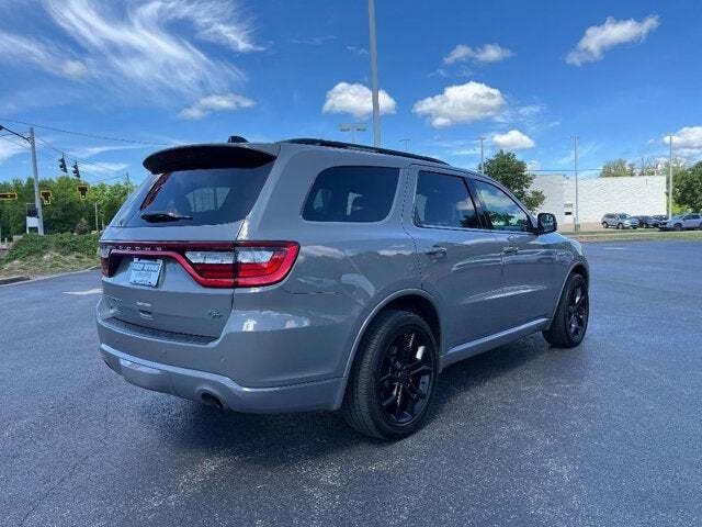 2023 Dodge Durango 12