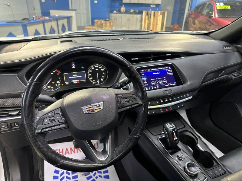 2019 Cadillac XT4 Sport