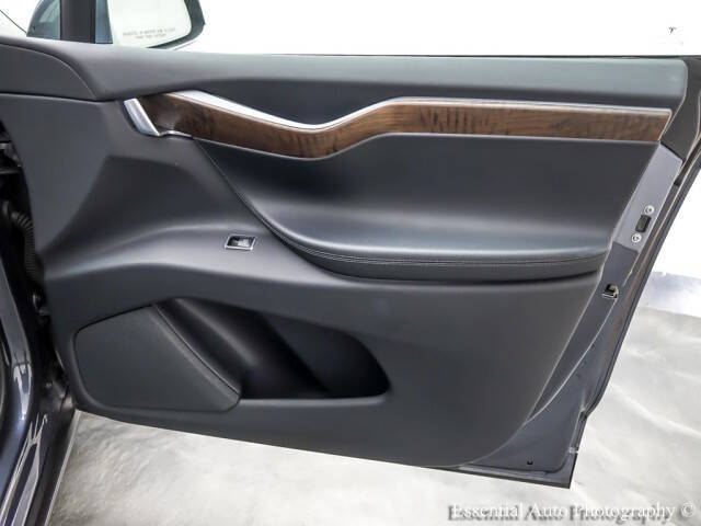 2020 Tesla Model X Long Range Plus