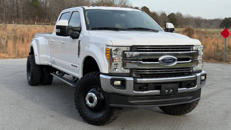 2017 Ford F-350 Super Duty Lariat