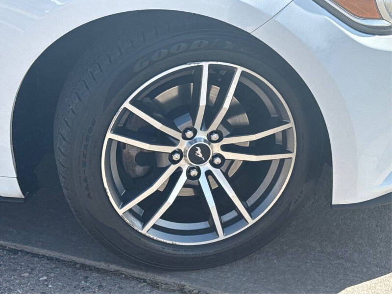 2016 Ford Mustang EcoBoost Premium